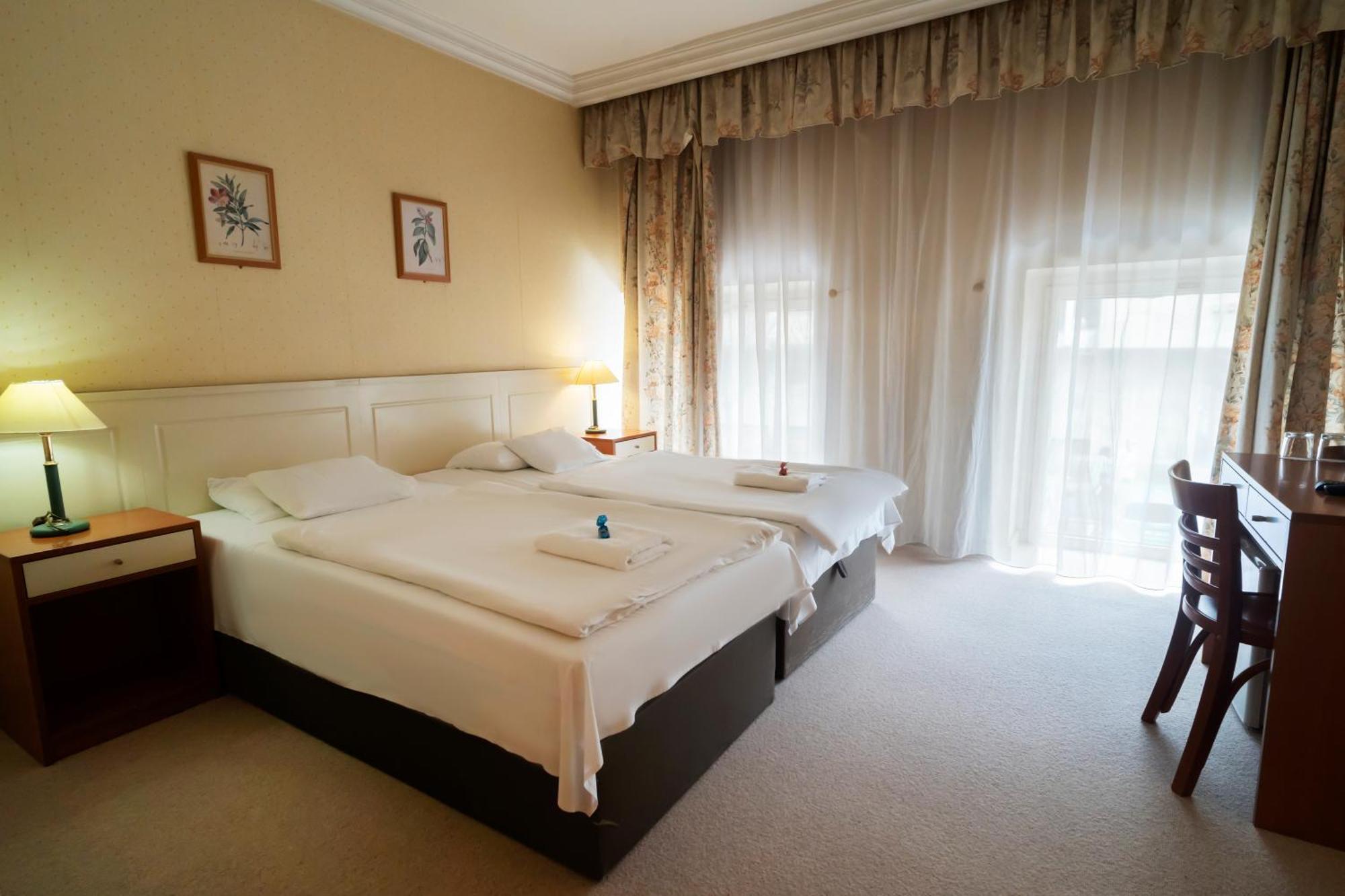 Korona 3* Nyíregyháza