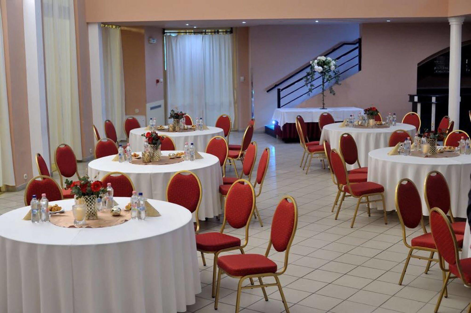 Korona Hotel 3*